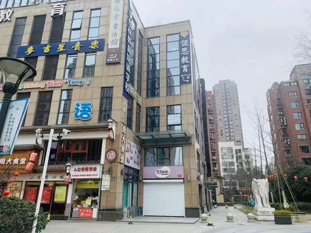 隆兴大厦商业辅楼店面出租