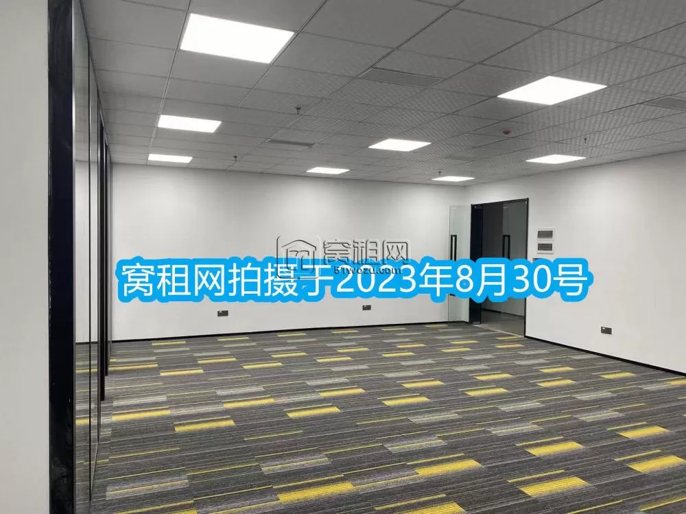 宁波江北4号线长兴路出口写字楼出租152平米