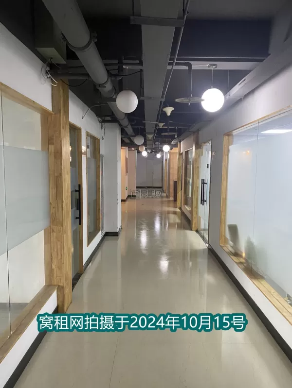 宁波大学附近园区写字楼58平米出租2个隔间